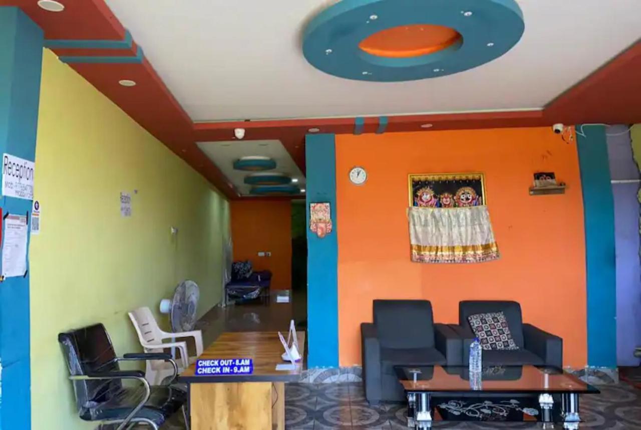 Hotel Goroomgo M S M Residency 3*
