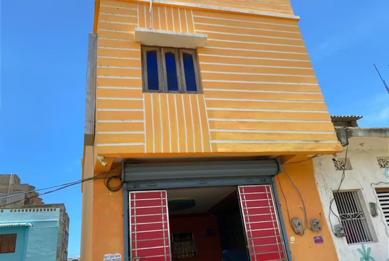 Hotel Goroomgo M S M Residency